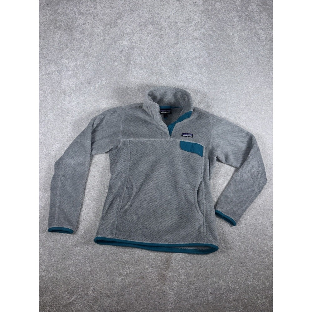Patagonia Women's Re-Tool Snap-T fleece pullover in‎ gray with teal Small